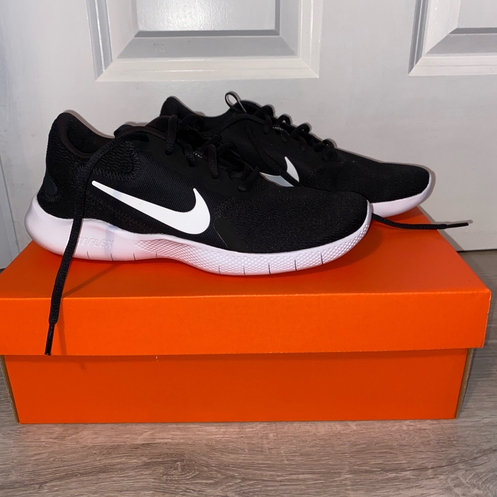 Nike Flex Experience Run 9 Women’s Running Shoe